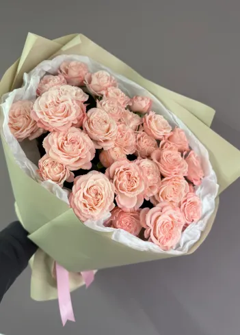 Кустовые розы Мадам Бомбастик от интернет-магазина цветов в 