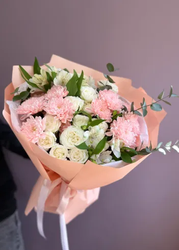 Букет из роз хризантем и альстромерий &laquo;Гармония&raquo; от интернет-магазина цветов в 