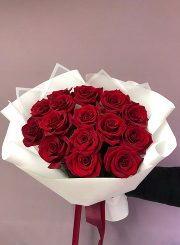 Красные розы Яркие чувства от интернет-магазина цветов в 