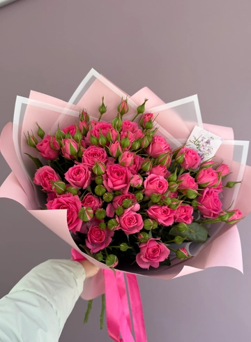 Розы кустовые Пинк Димэйшен от интернет-магазина цветов в 