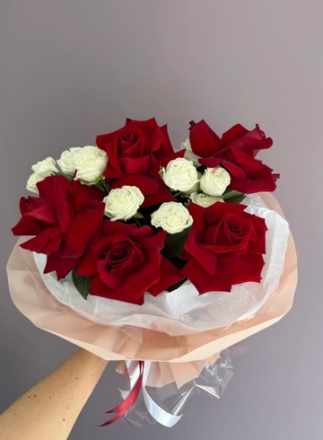 Французские розы от интернет-магазина цветов в 