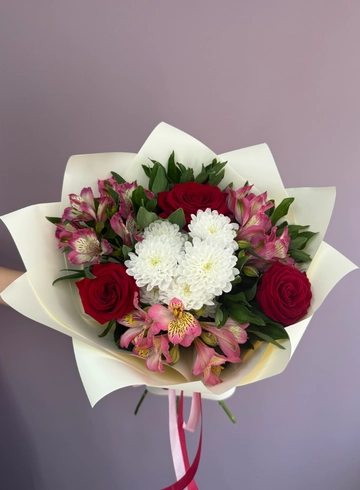 Анжелика от интернет-магазина цветов в 