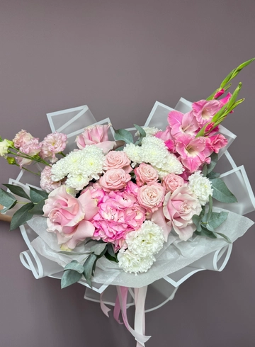 Розовая искра от интернет-магазина цветов в 