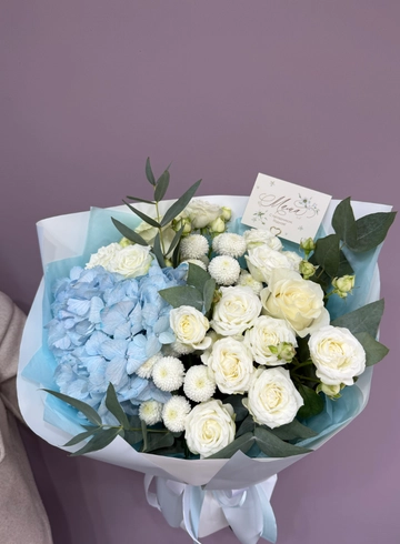 Букет с гортензией &laquo;Любимой мамочке&raquo; от интернет-магазина цветов в 